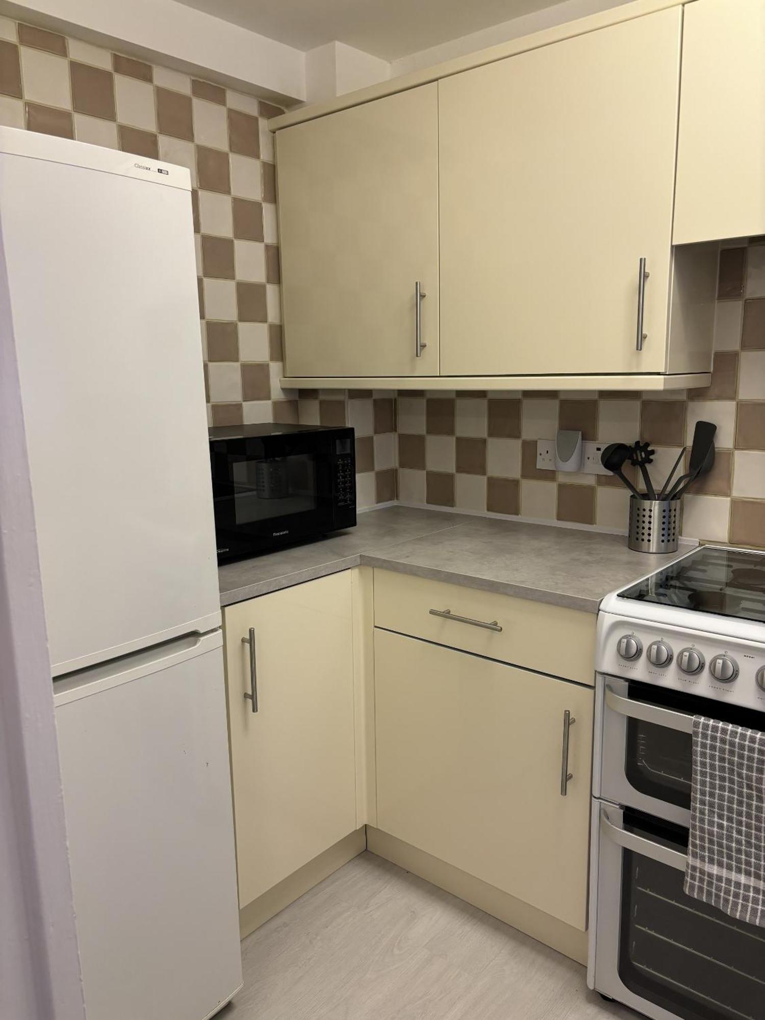 Villa Cosy Corner - 2 Beds, Free Parking, Next To Southampton General Hospital Esterno foto