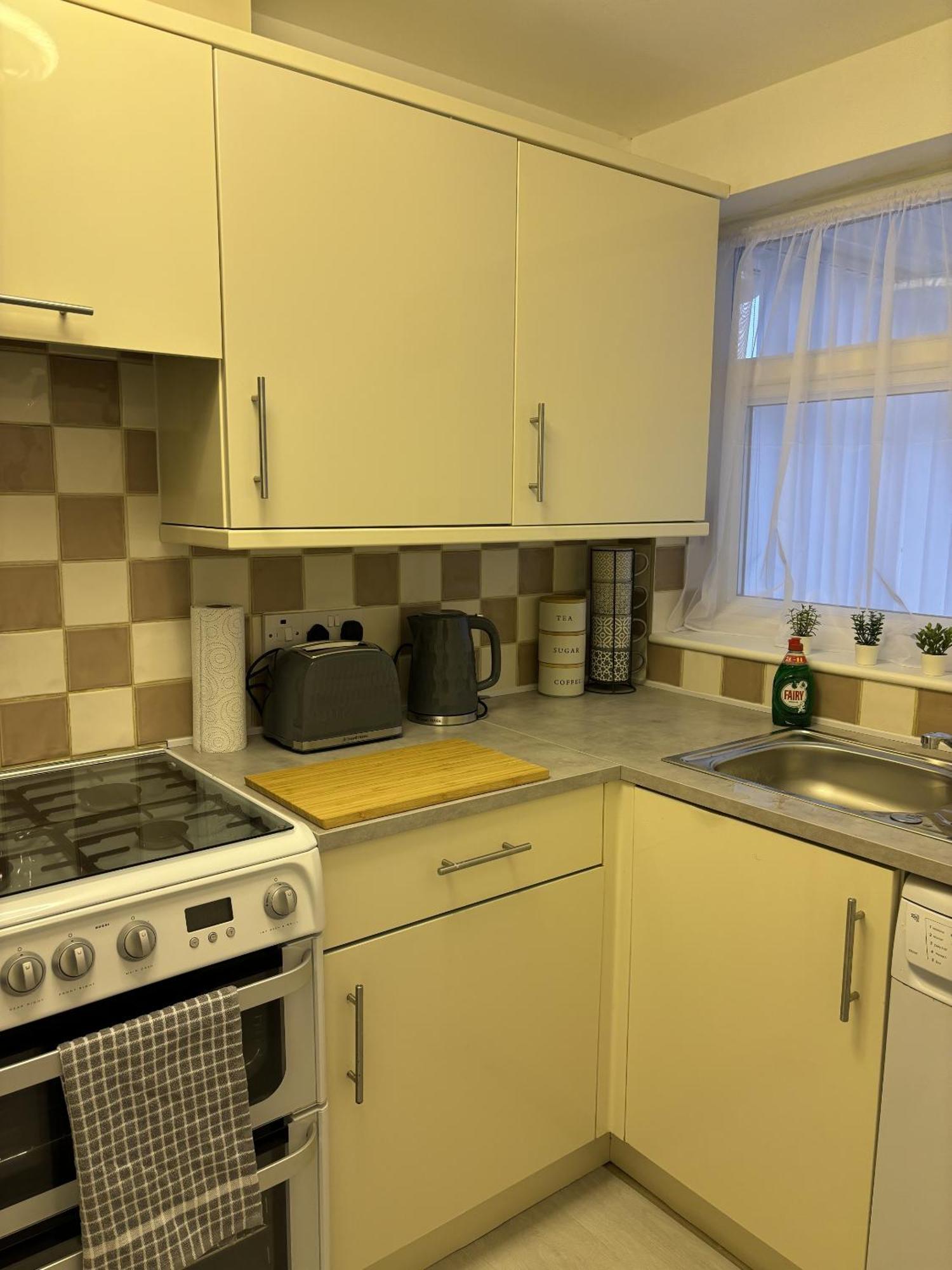 Villa Cosy Corner - 2 Beds, Free Parking, Next To Southampton General Hospital Esterno foto